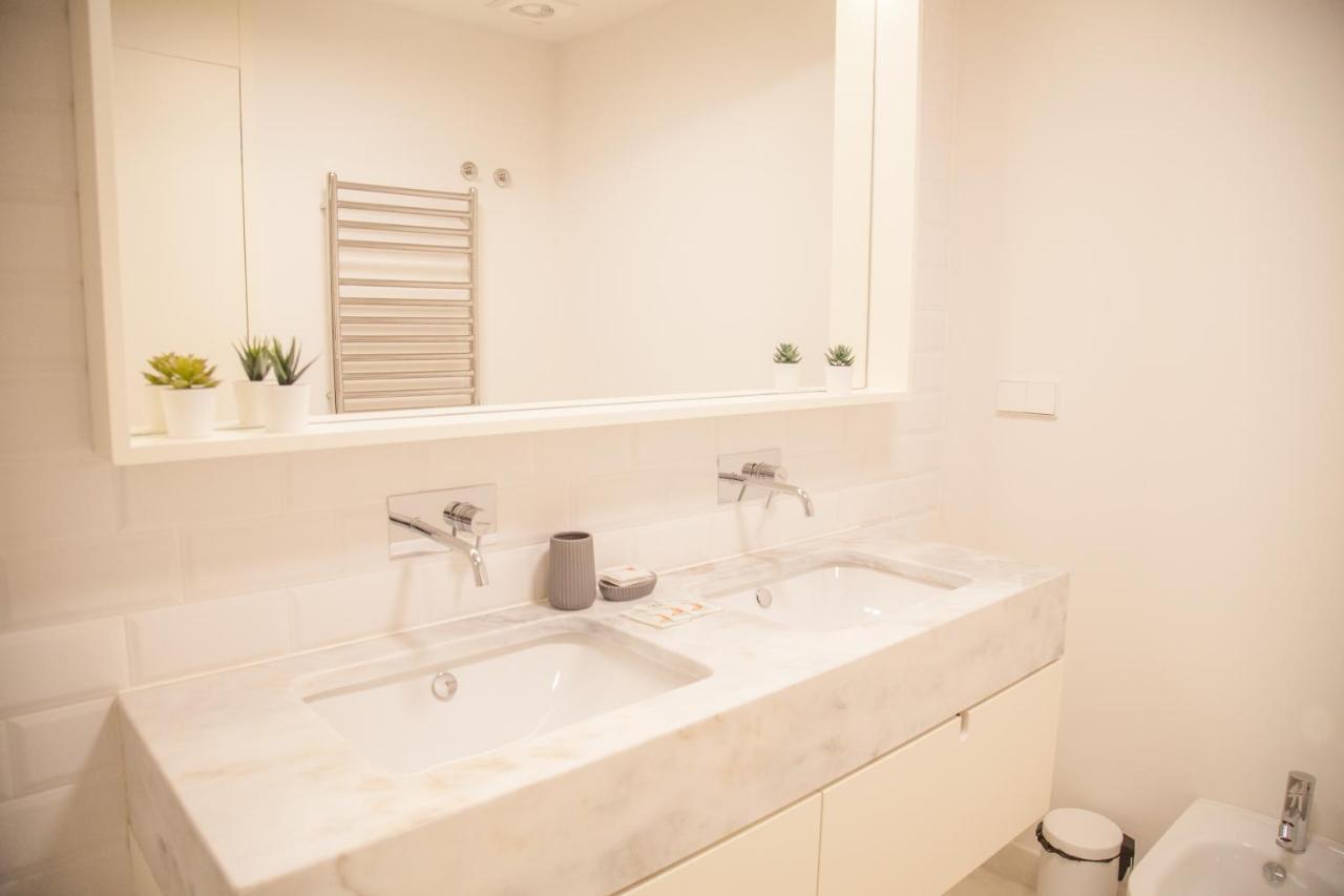 Flh Praca Comercio Wood Design Flat Лиссабон Экстерьер фото